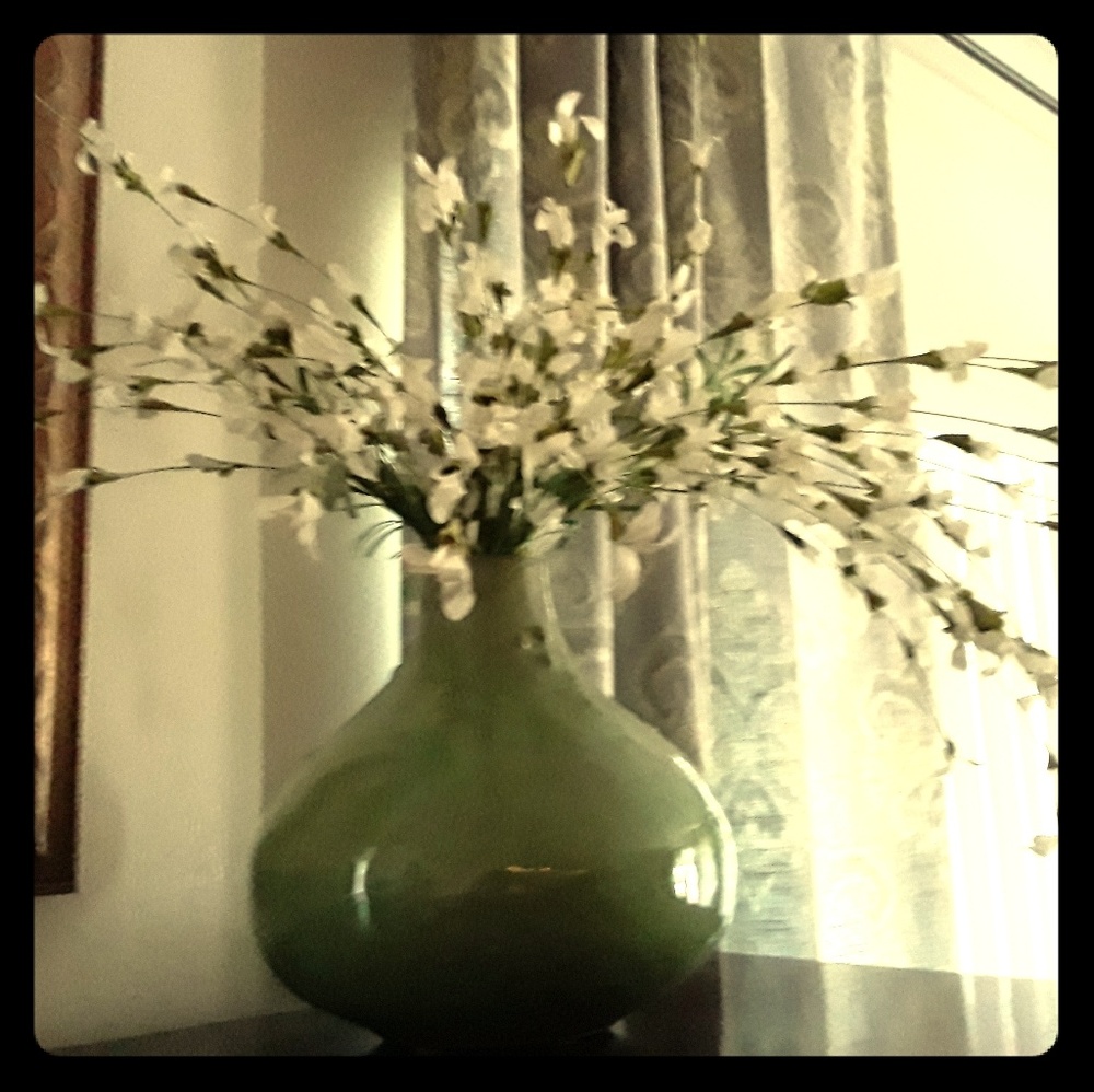 Faux Florals White Fabric Petals in Ceramic Vase